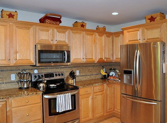 5th image of 216 Norwegian Woods Dr