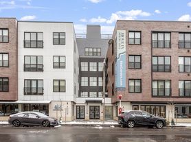 205 Maverick St, Boston, MA