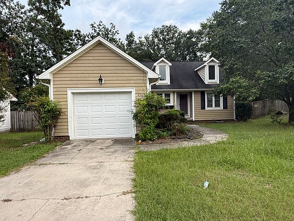 4th image of 4513 Park Knoll Ln
