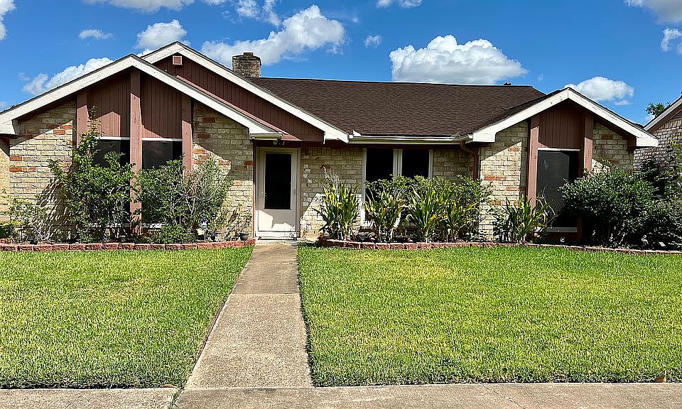 1st image of 10118 Sageglow Dr