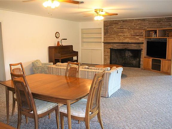 4th image of 104 Private Road 1276