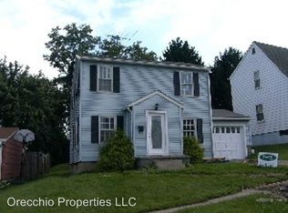 1206 Courtland Rd, Weirton, WV 26062