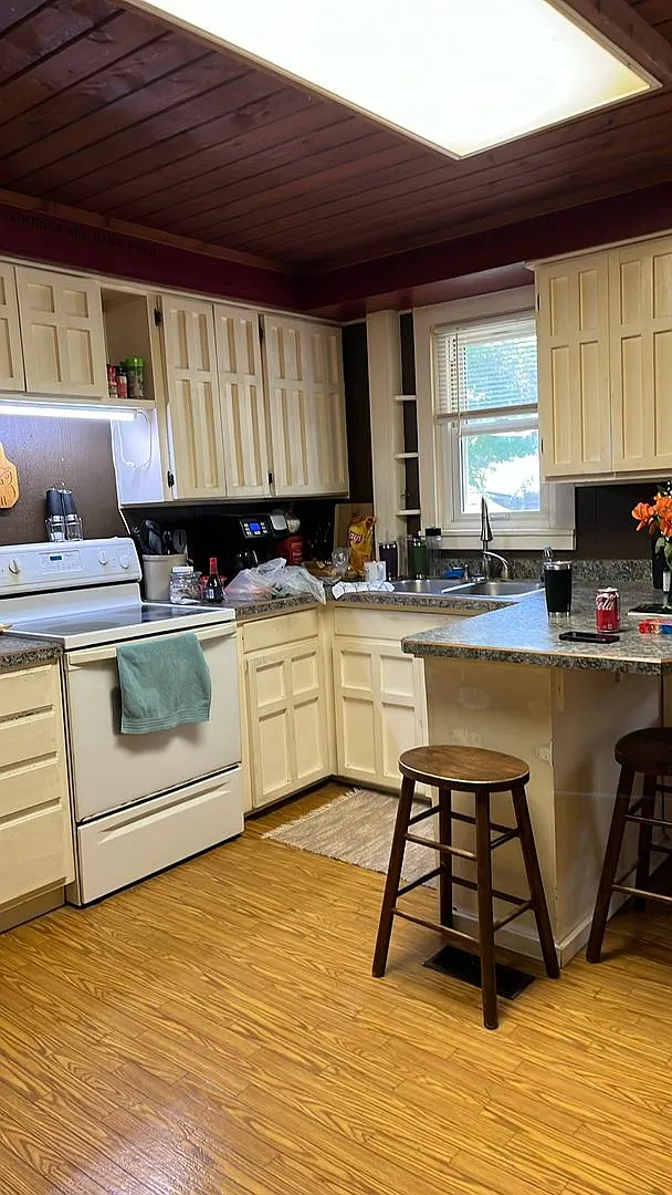 2 Bedrooms, 1 Bathroom Single Family Home in Pequot Lakes, MN w/2 car garage — Photo 3