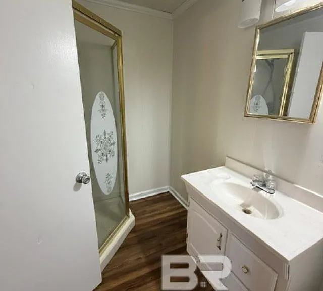 5594 Virginia St — Photo 7