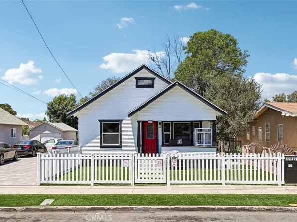 1127 W 5th St, Santa Ana, CA 92703