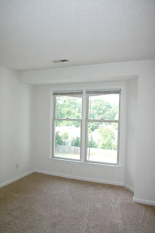 6264 Rosecroft — Photo 3