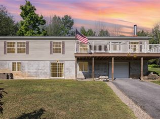 1801 E Palmyra Port Gibson Rd, Palmyra, NY 14522