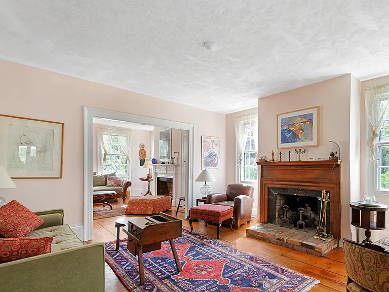 31 Glover St — Photo 4
