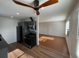 7003 Fulton Ave., North Hollywood, CA 91605