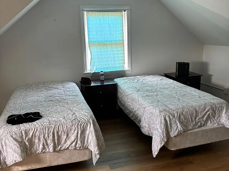 23 Campbell Ct — Photo 10