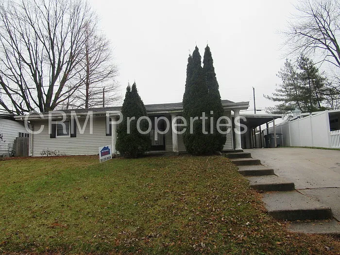 5315 Algonquin Trl photo 1
