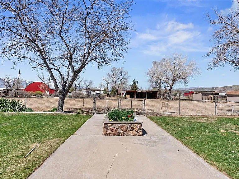 11375 Heartpine St — Photo 16