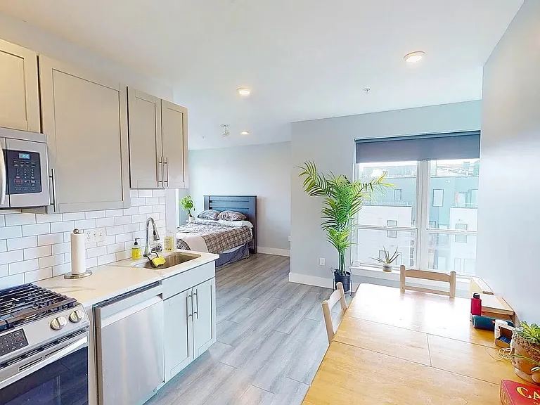 40 B St #302 — Photo 1