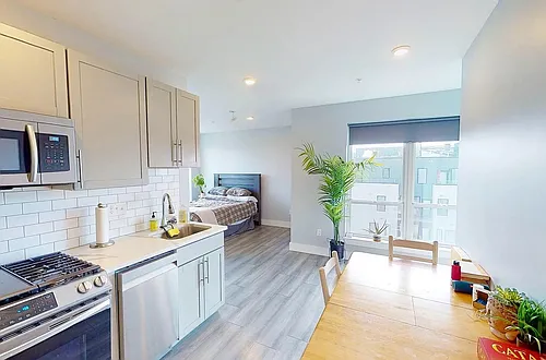 40 B St #302 Photo 1