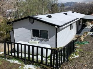 32 Pinebrook Dr, Wofford Heights, CA 93285