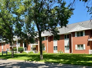 605 S 2nd St APT 7, Milbank, SD 57252