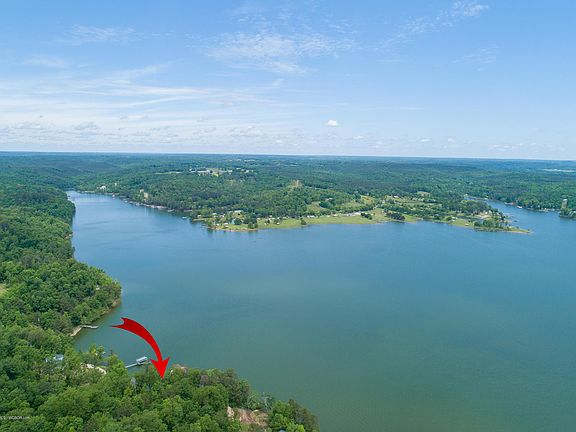 Image 3: Location