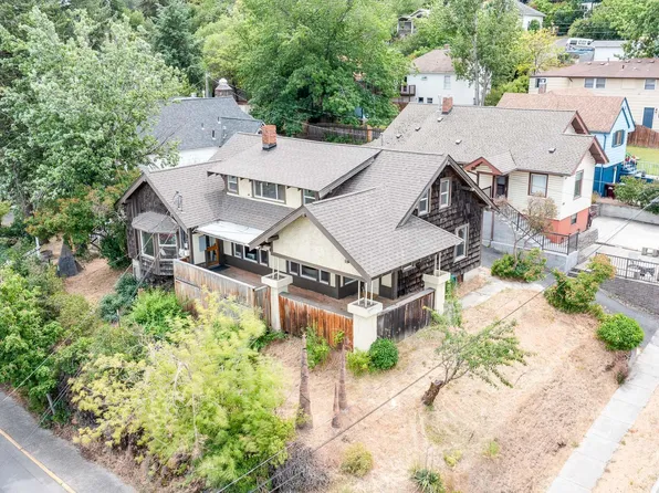 205 SE High St, Pullman, WA 99163