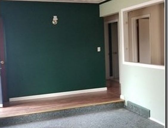 3rd image of 57 Sunset Dr
