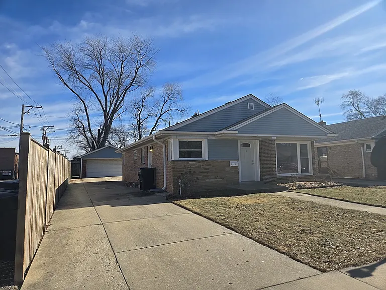 7143 N Mobile Ave — Photo 1