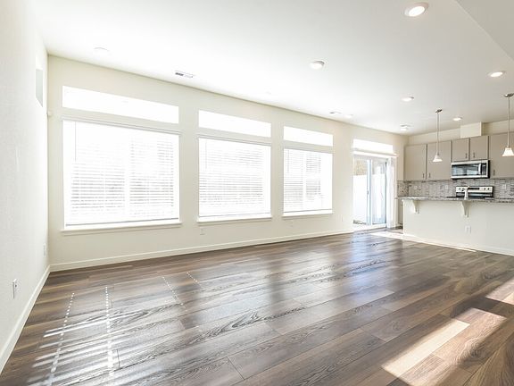 4th image of 4766 N Tower Dr