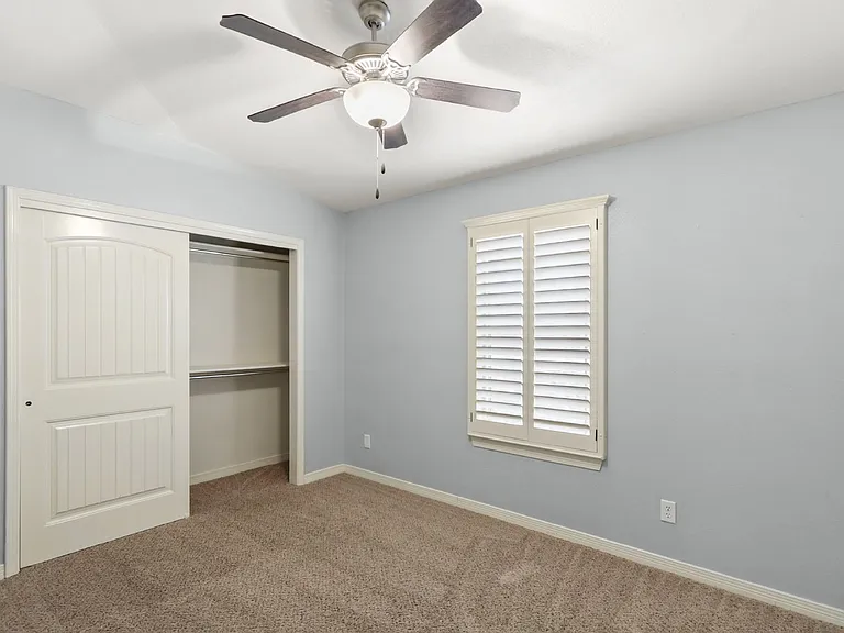 14222 Poets Rock Ln — Photo 10