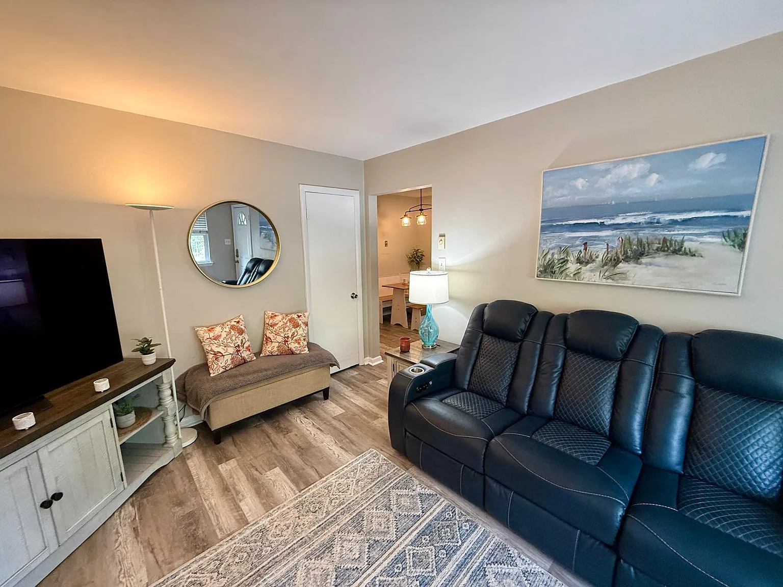 2 bed, 885 sqft, $2,500 — Photo 4