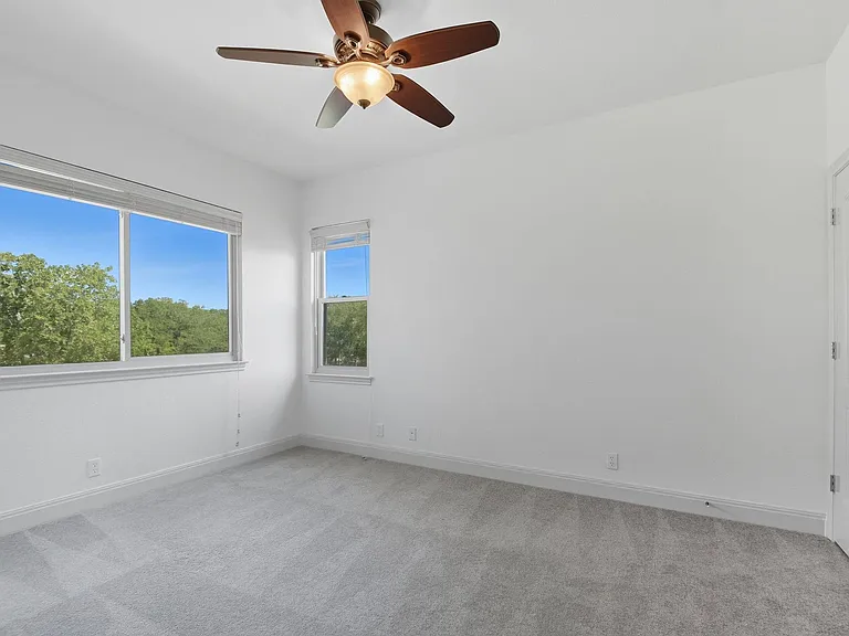 117 Hornsby Trl — Photo 11