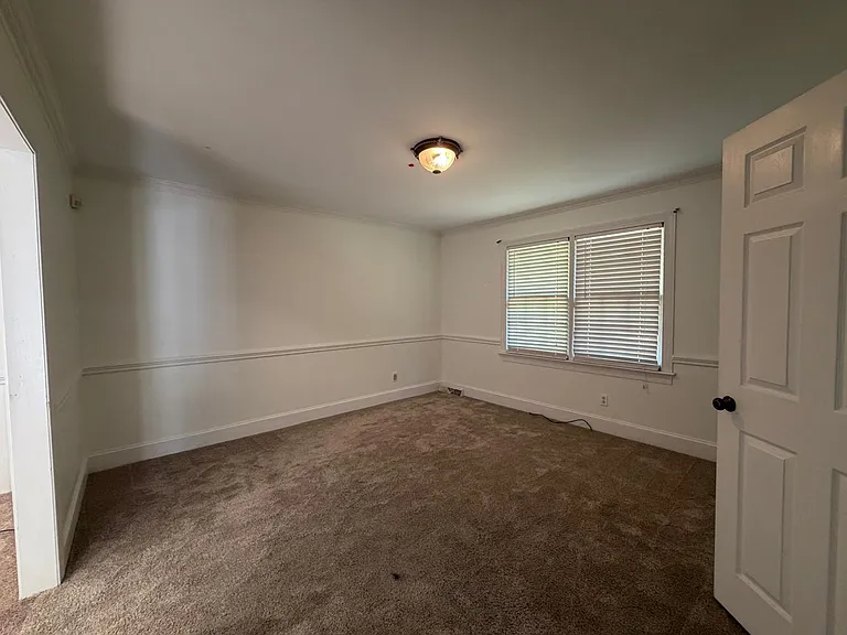 5600 Carmel Rd — Photo 12
