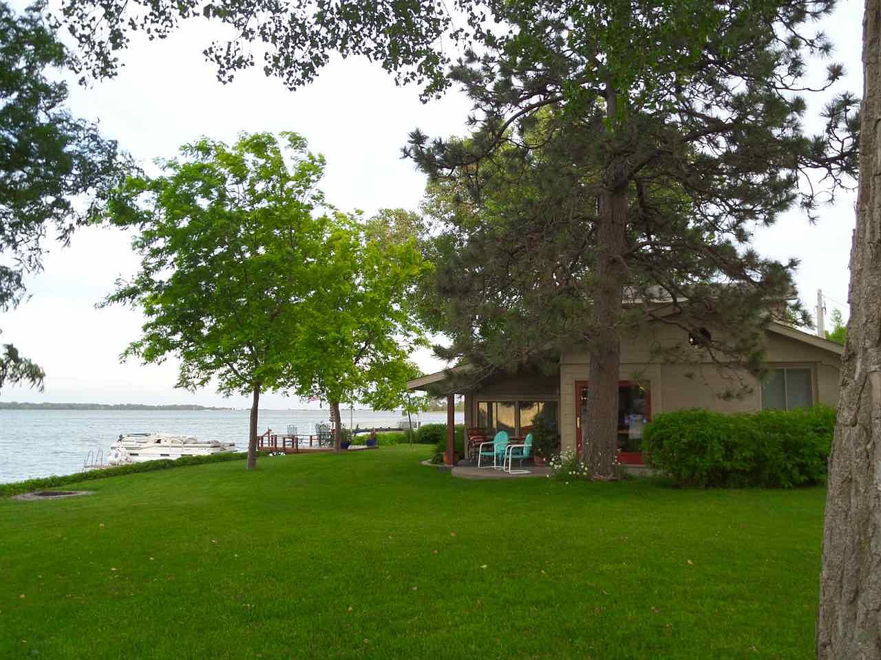 38 Mallard Cv 19B, Johnson Lake, NE 68937 Zillow