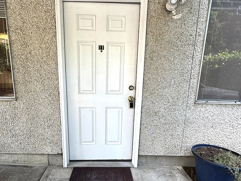 Apartment #11 entry
