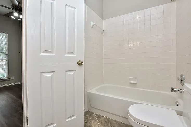 Main bathroom