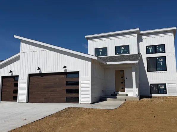 623 7th Ave NE, Byron, MN 55920