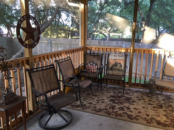 4th image of 1713 Lomita Dr