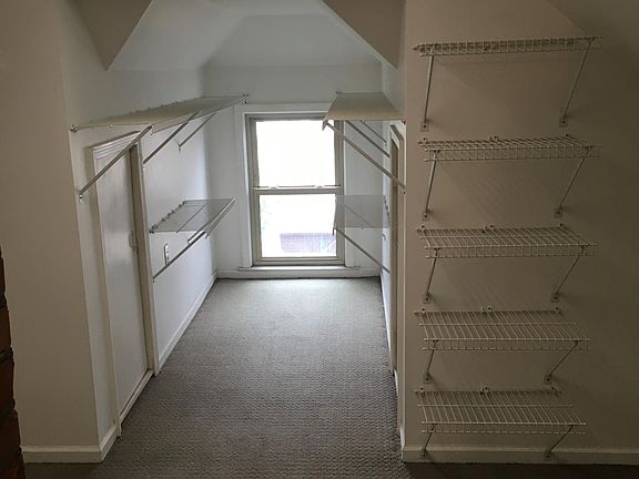 2nd image of 1151 Lakepointe Ave #2