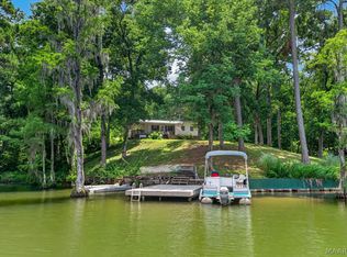 285 Ashwood Dr, Titus, AL 36080