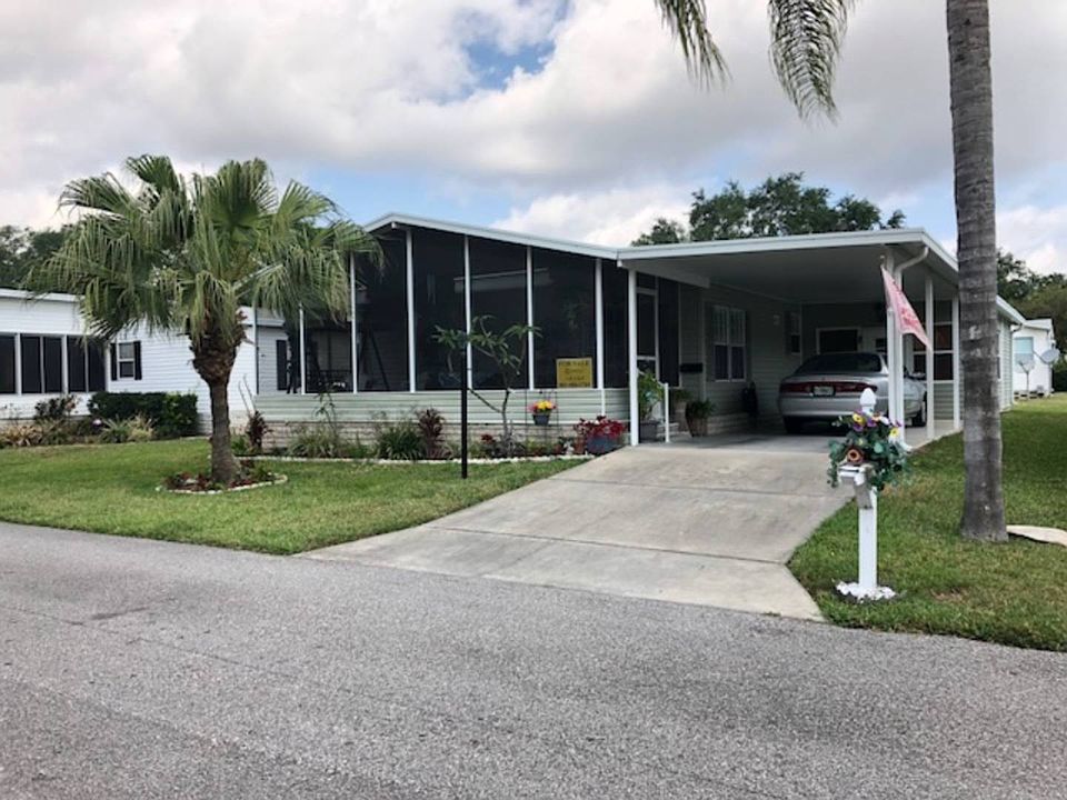 1st image of 128 Winterdale Dr