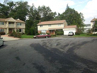 2nd image of 34 Barry Park Ct