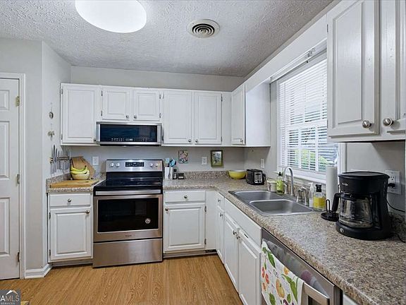 5th image of 1909 S Milledge Ave APT 5