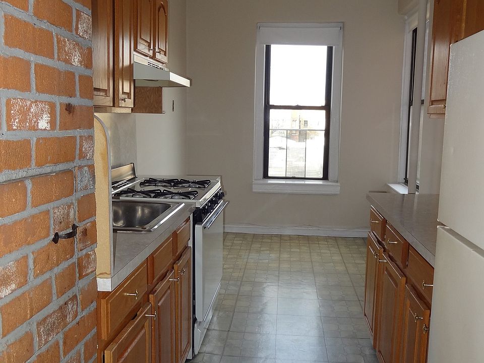 1st image of 3989 51st St #B3