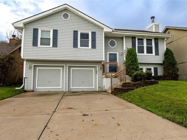 8631 NE 110th St, Kansas City, MO 64157
