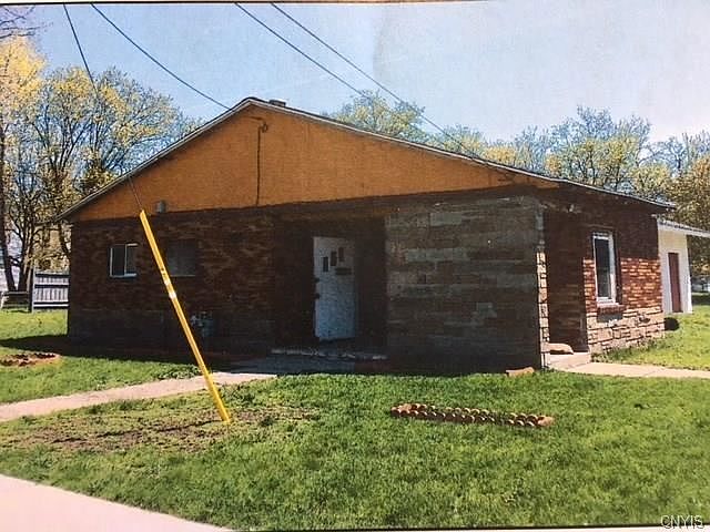1st image of 520 Meade St