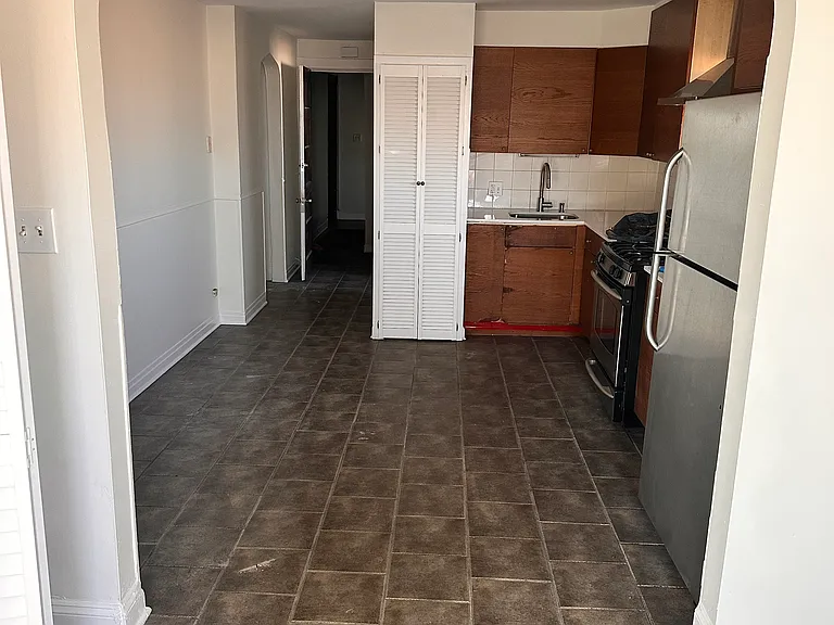 5157 W Grand Ave #2R — Photo 2