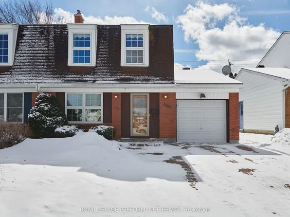 2166 Bickerton Ave, Ottawa, ON K1J 6Y3