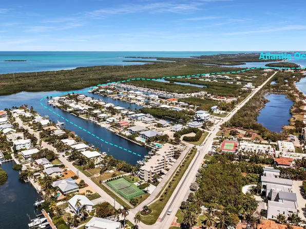 130 Coco Plum Dr APT 203, Marathon, FL 33050