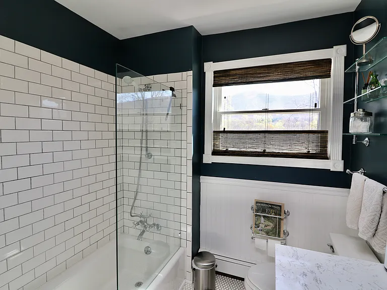 359 Cherry St — Photo 17