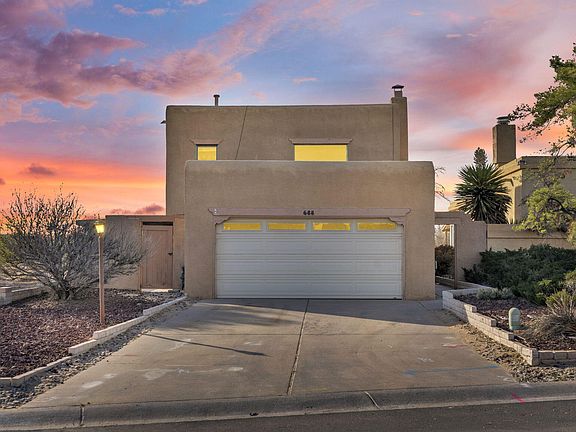 2nd image of 688 Lakeview Cir SE