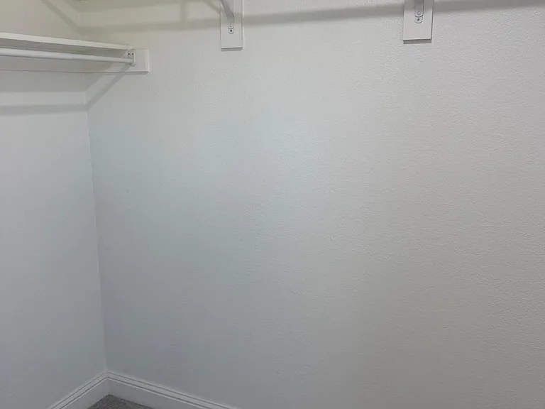 1313 Johnson Dr — Photo 31