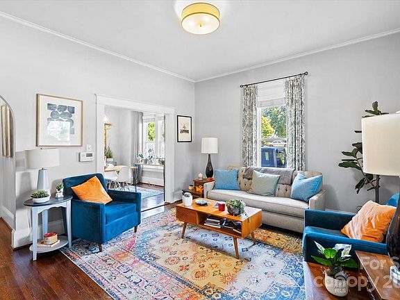 4th image of 502 W 2nd Ave