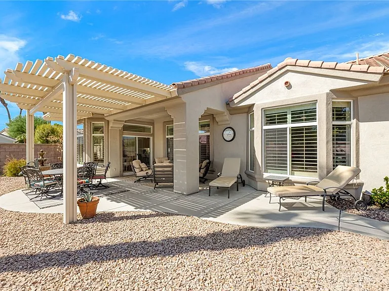 35241 Rosemont Dr — Photo 36